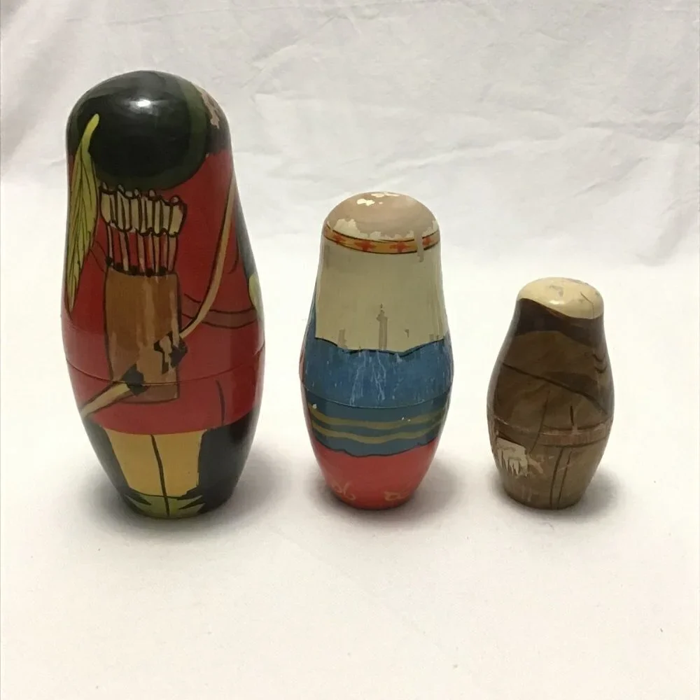 🌷Vintage Wooden Robinhood Stacking Dolls